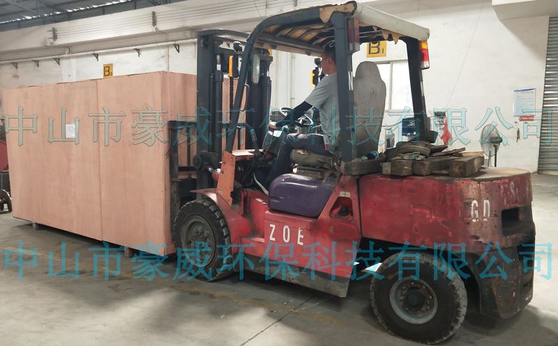 CU360聚氨酯壓實機出貨 CU360聚氨酯壓實機出貨