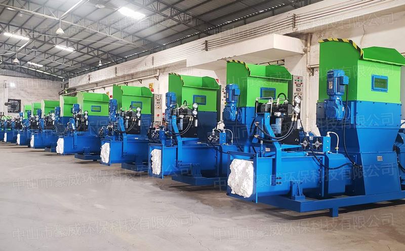 202202批次泡沫壓實機(jī)出售